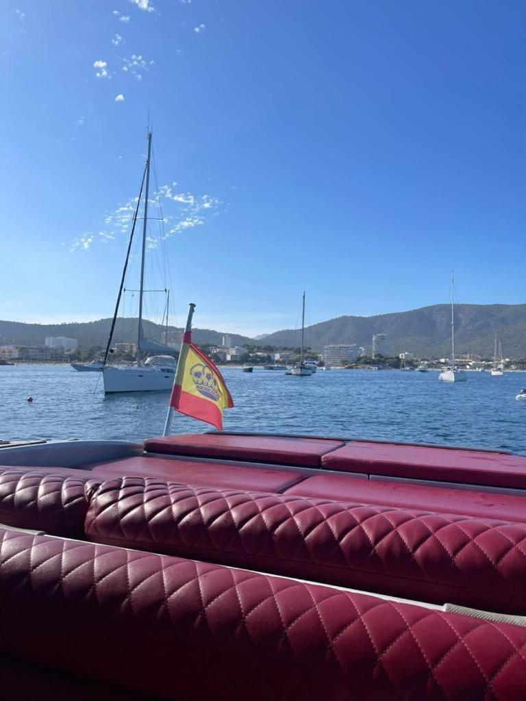 Bateau-hôtel Urus - Live The Experience *